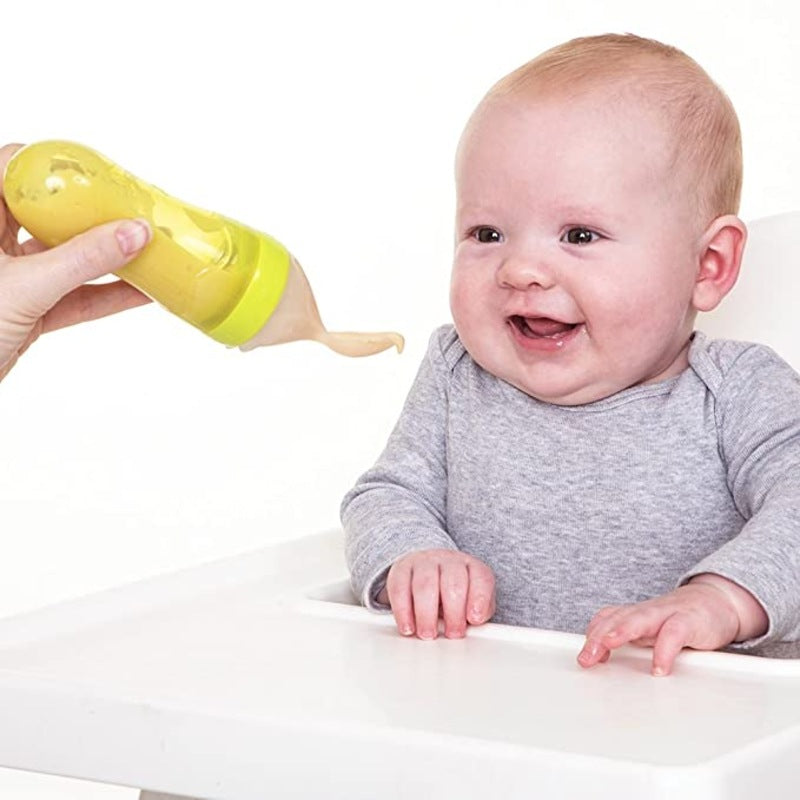 Silicone feeding bottle with sales spoon